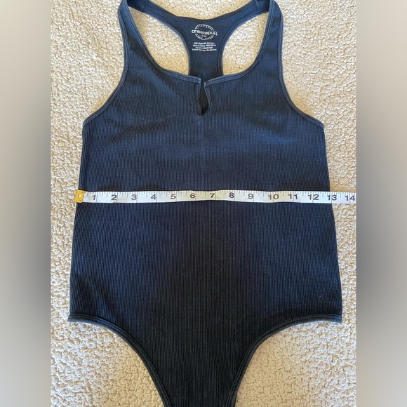 🌸 One Step Up 🌸 dark grey ribbed bodysuit - Picture 7 of 7